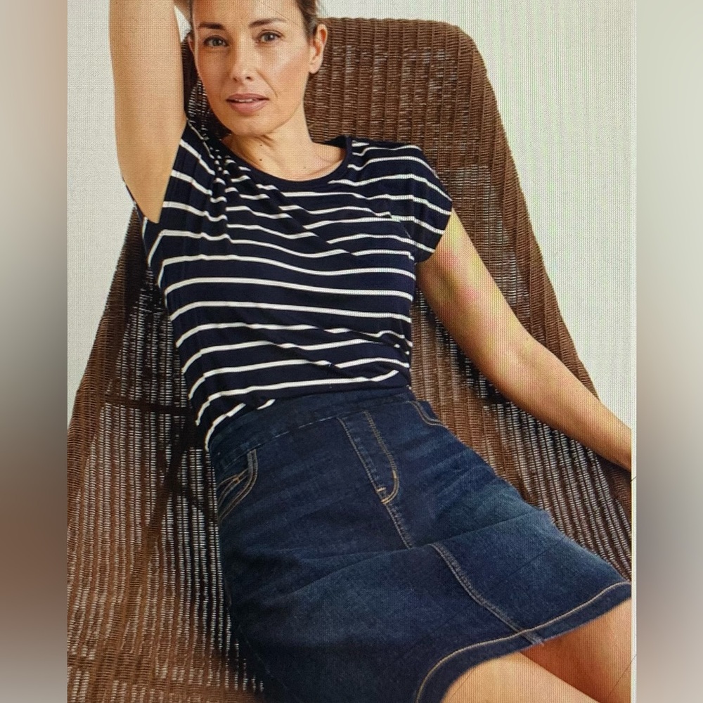 Reitmans size 9 jean skort